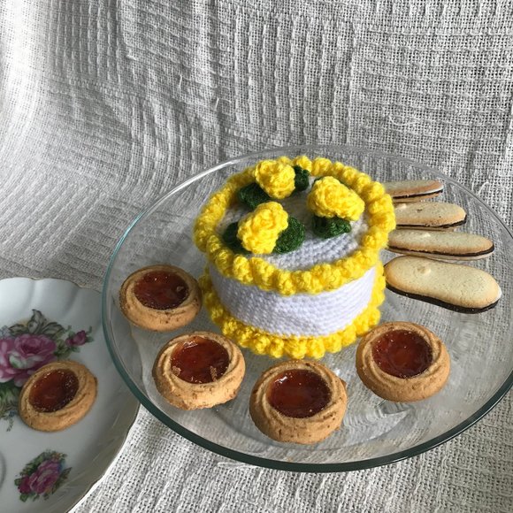 Blossoming Mango Cake - Picture 2 of 3